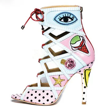 Kadın Sevimli Çok Renkli Gözler dondurma Baskı yarım çizmeler Peep Toe Gladyatör Nokta Şerit Yüksek Topuklu Sandalet Kadın dantel-up ayakkabı
